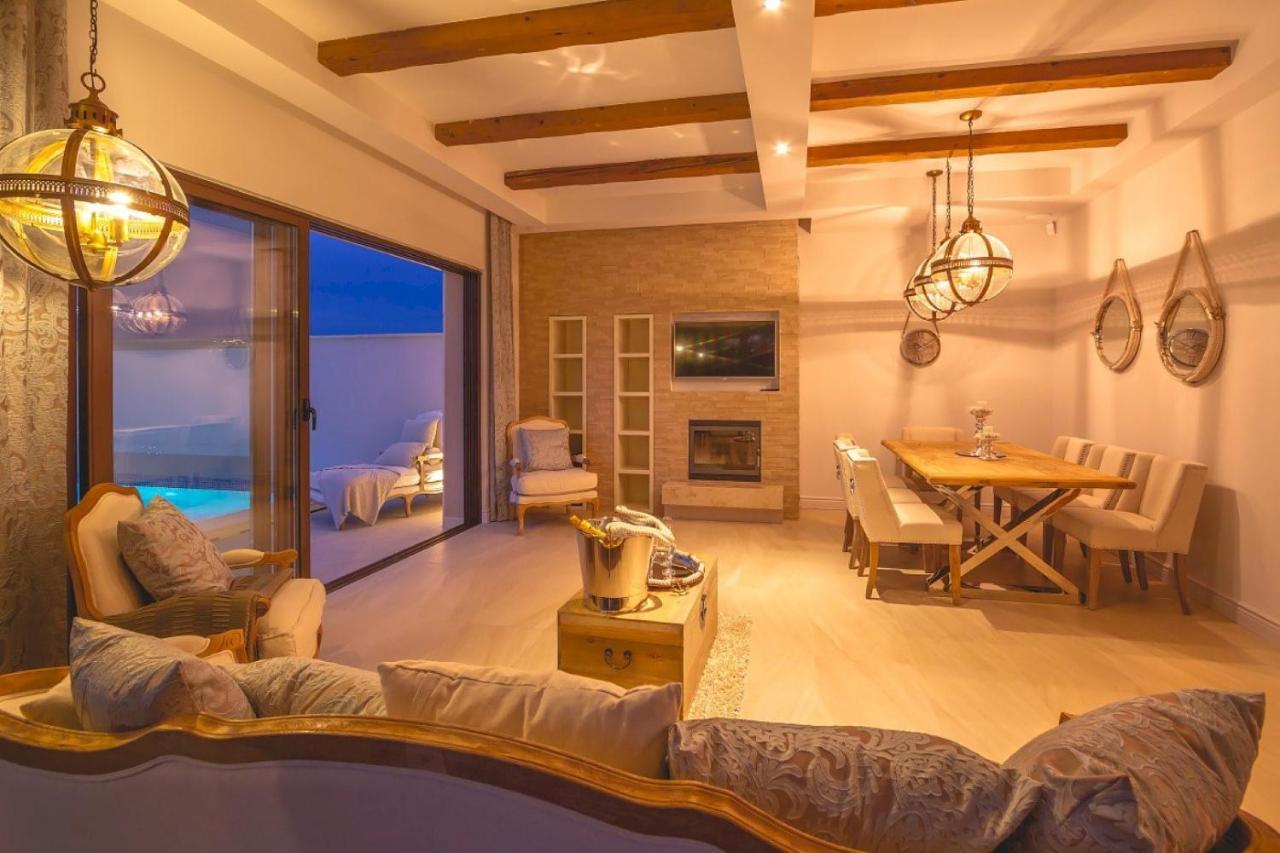Luxury Villa Prova1 مالينسكا المظهر الخارجي الصورة